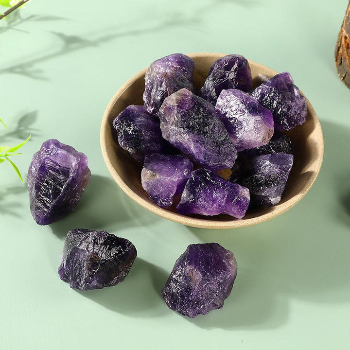 amethyst raw crystal stone aroma diffuser home decoration on the table