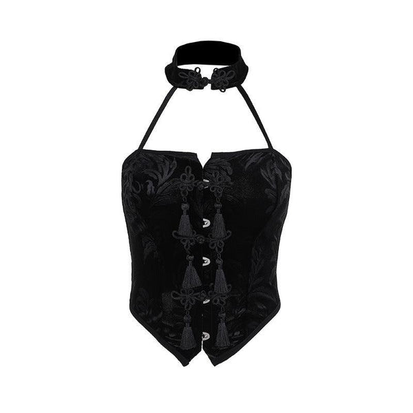 a black sexy goth outfit necklace sleeveless tank