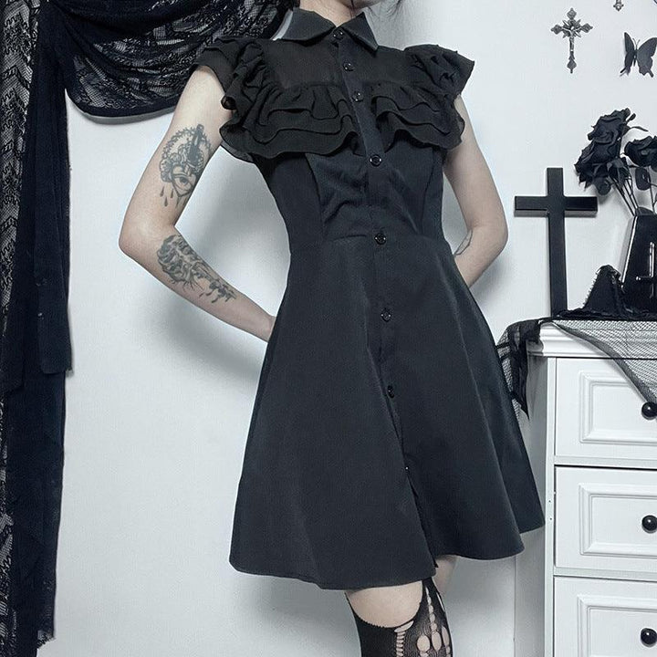 a woman wear a black sleeveless polo gothic lolita short dress