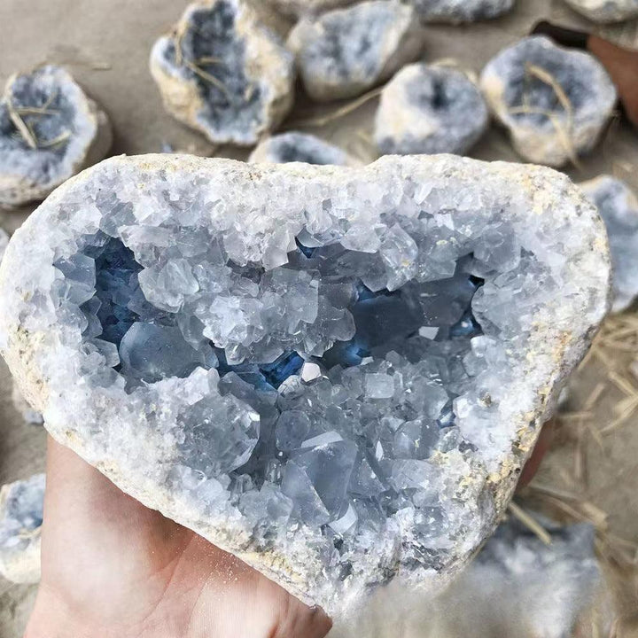 celestite-cluster-blue-crystal-cave-ornament-3