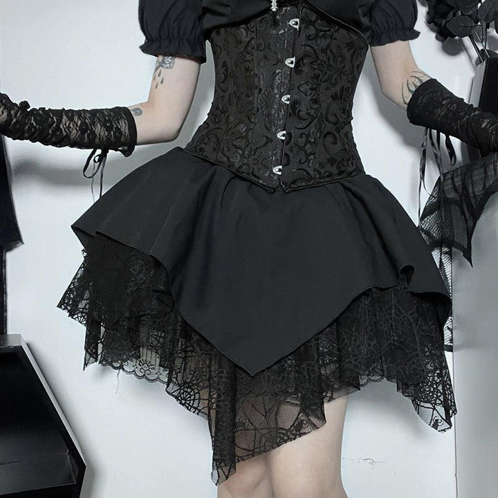 a woman wear a goth black dark lace short dress