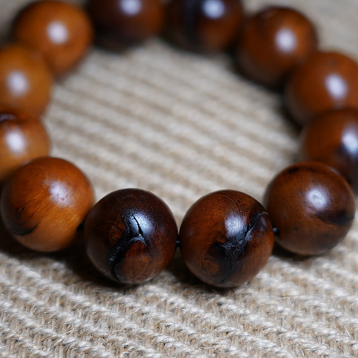 lightning-struck-wood-jujube-feng-shui-power-energy-bead-bracelet-02