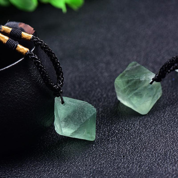 details of natural spirit pendulum green fluorite octahedron necklace