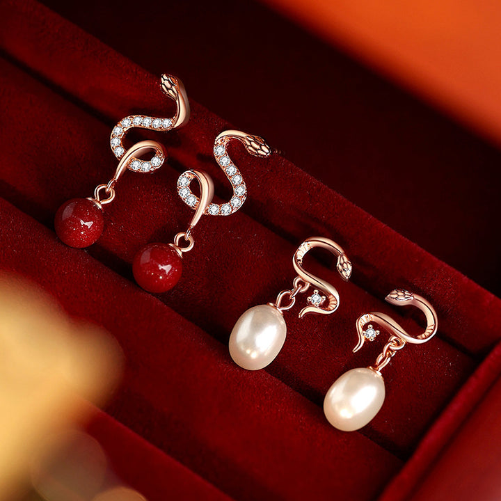 snake-chinese-zodiac-pearl-balance-blessing-earrings-gift-box