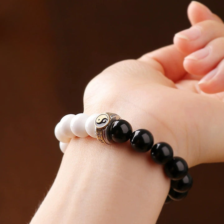 taoist-taiji-yin-yang-obsidian-bodhi-black-and-white-bracelet-04