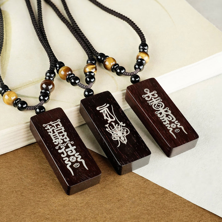 taoist-talisman-wood-pendant-necklace-for-fortune-and-protection-03