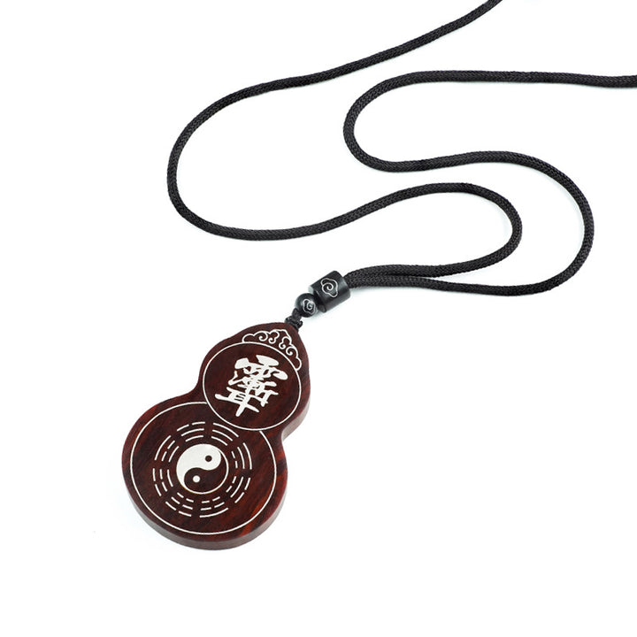 taoist-talisman-wooden-gourd-protection-and-blessing-pendant-necklace