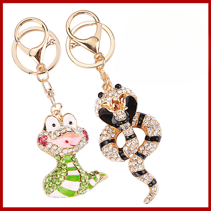 year-of-the-snake-keychain-with-diamond-blessing-and-luck-pendant-01